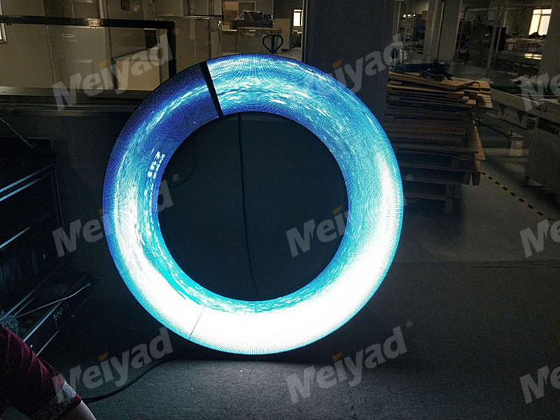 Meiyad P4 Donut LED Display