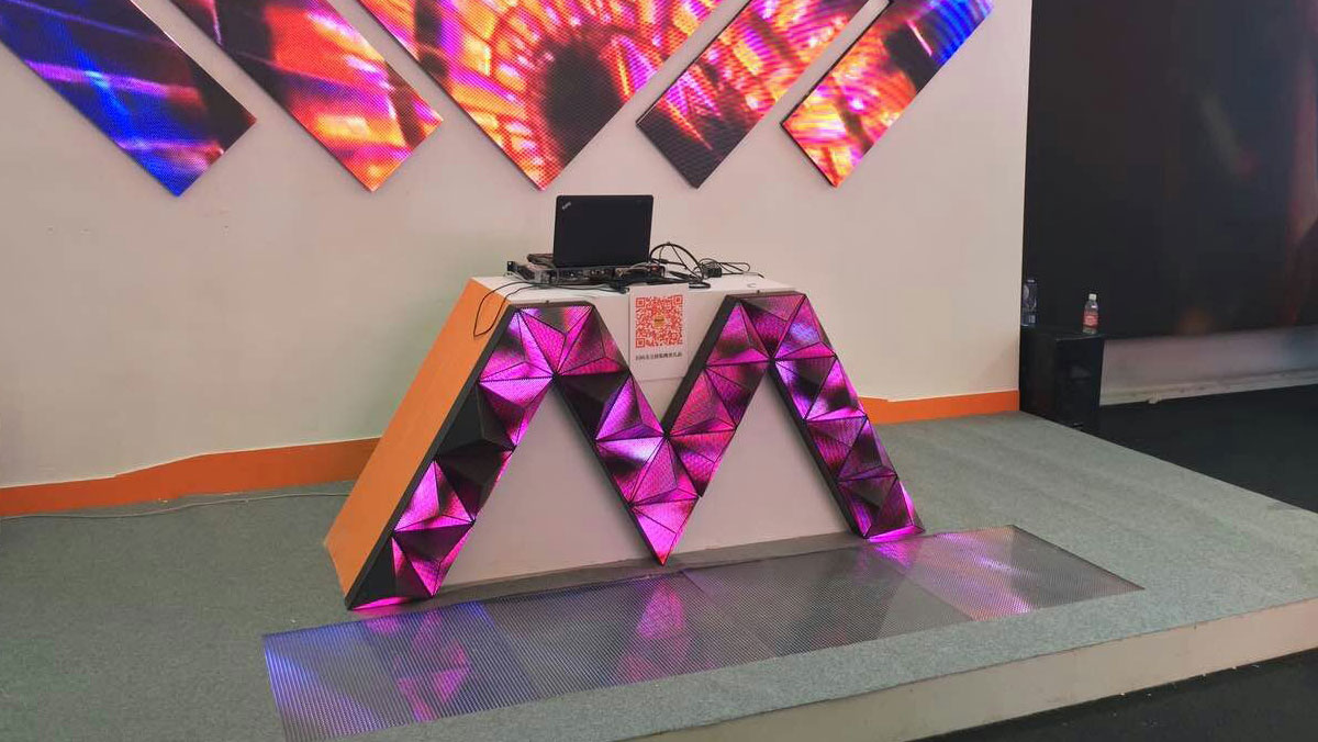 triangle led display