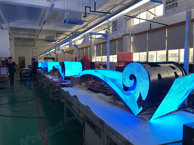 the spindrift p3 outdoor flexible led screens were testing