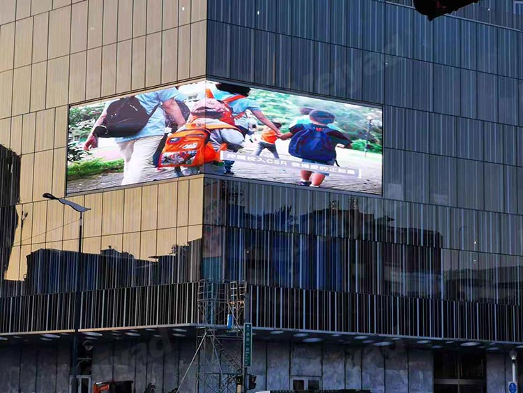 Taiwan Outdoor P6 Advertising LED Screen