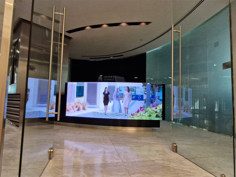 Meiyad P2.5 Flexible Arc LED Screen in Dubai