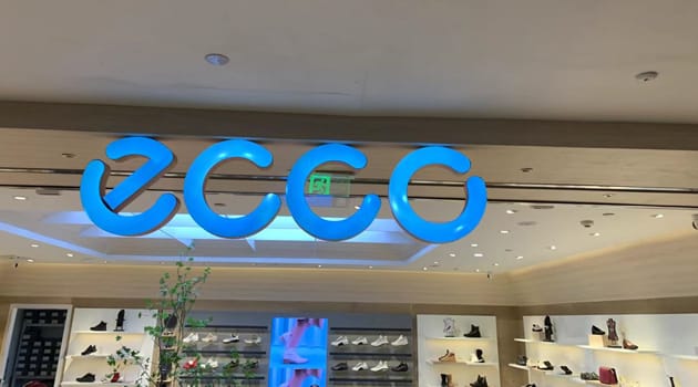 6. Shopping malls application.jpg