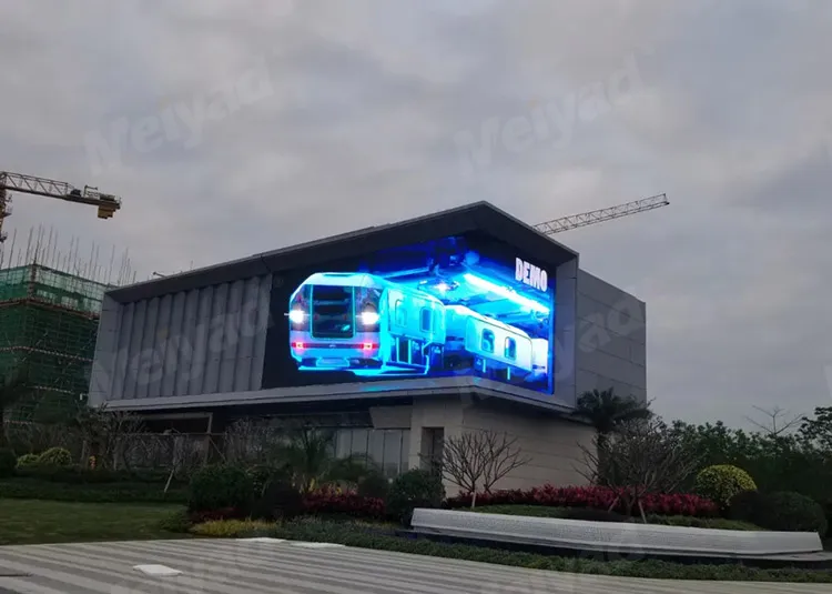 P8 Outdoor Naked-eye 3D LED Billboard in Zhuhai, 22.016m X 7.168m