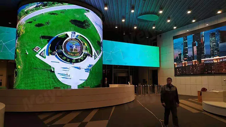 Russian bank P2.5 flexible curved led video wall 11040mm * 6000mm