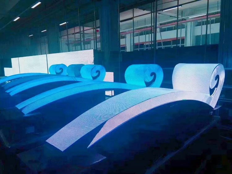 Outdoor p3 creative flexible led screens were testing in Meiyad factory